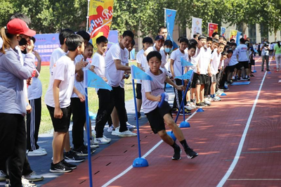 激情六月 尽情奔跑 2022年“国际奥林匹克日”河北省纪念活动暨石家庄市“奔跑吧·少年”儿童青少年主题健身活动启动仪式举行